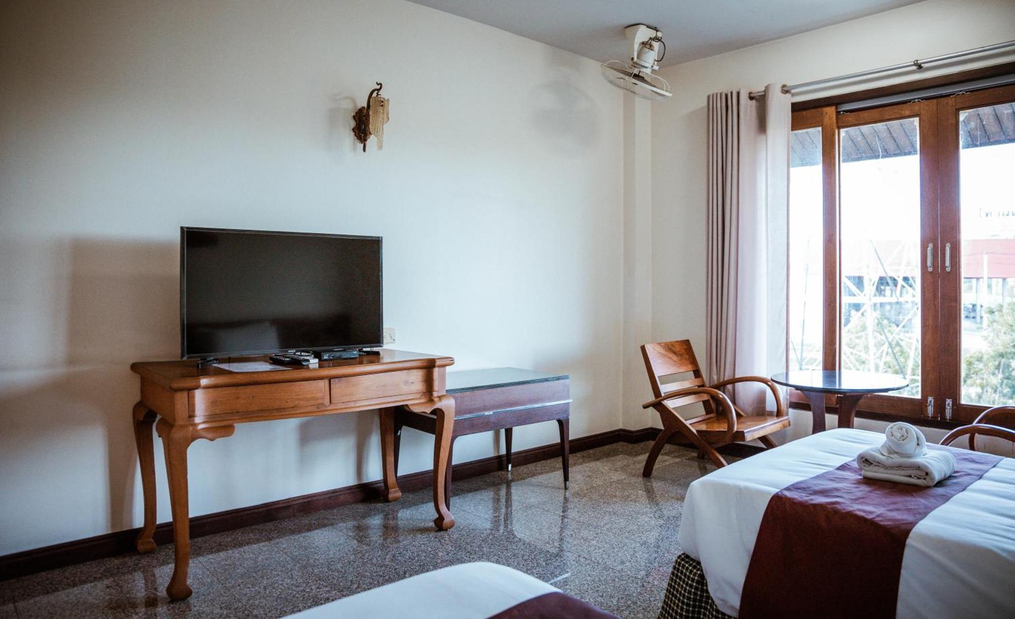 Tak Andaman Resort & Hotel מראה חיצוני תמונה